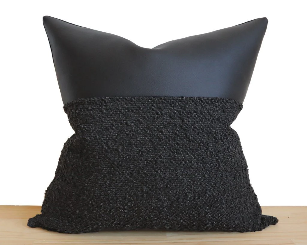 Indi, All Black, Boucle - Image 10