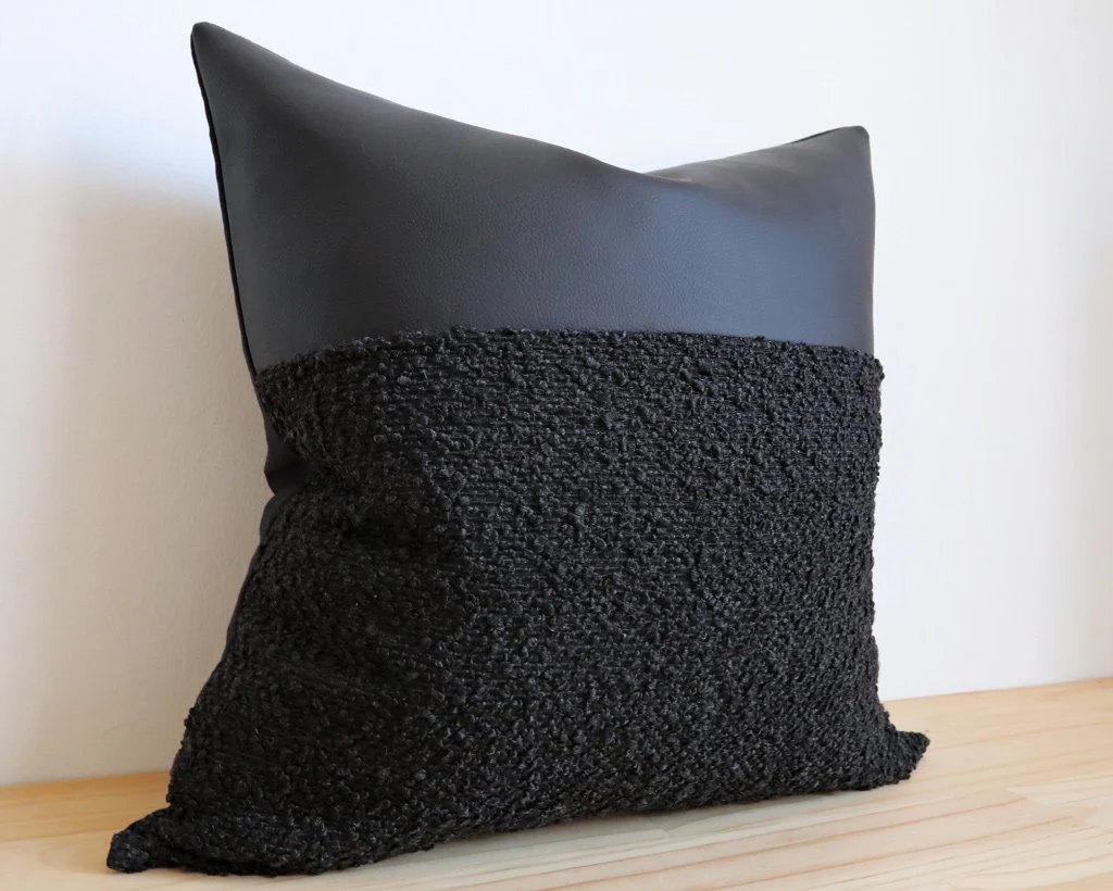 Indi, All Black, Boucle - Image 9